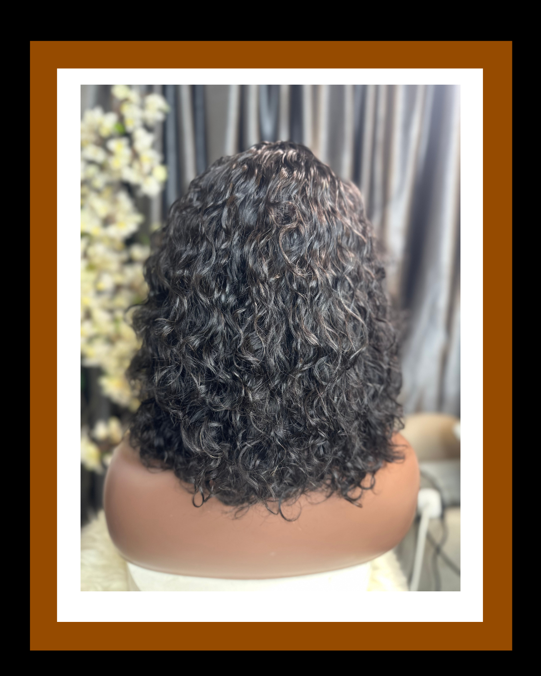 LARA LUXURY CURL SDD BANG WIG NATURAL COLOR