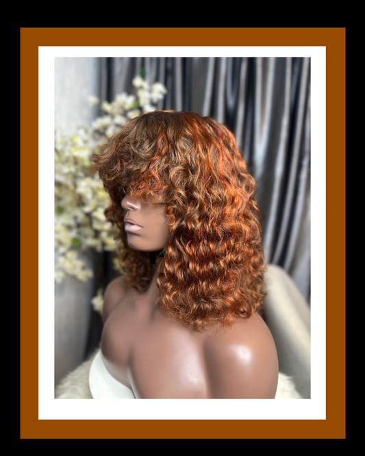 LARA LUXURY CURL SDD BANG WIG COLOR P4/350