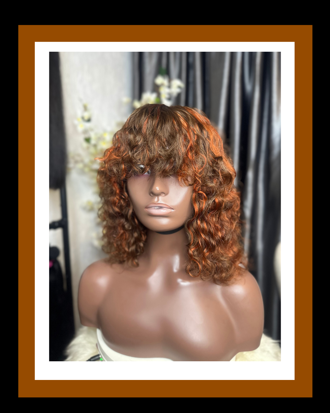 LARA LUXURY CURL SDD BANG WIG COLOR P4/350